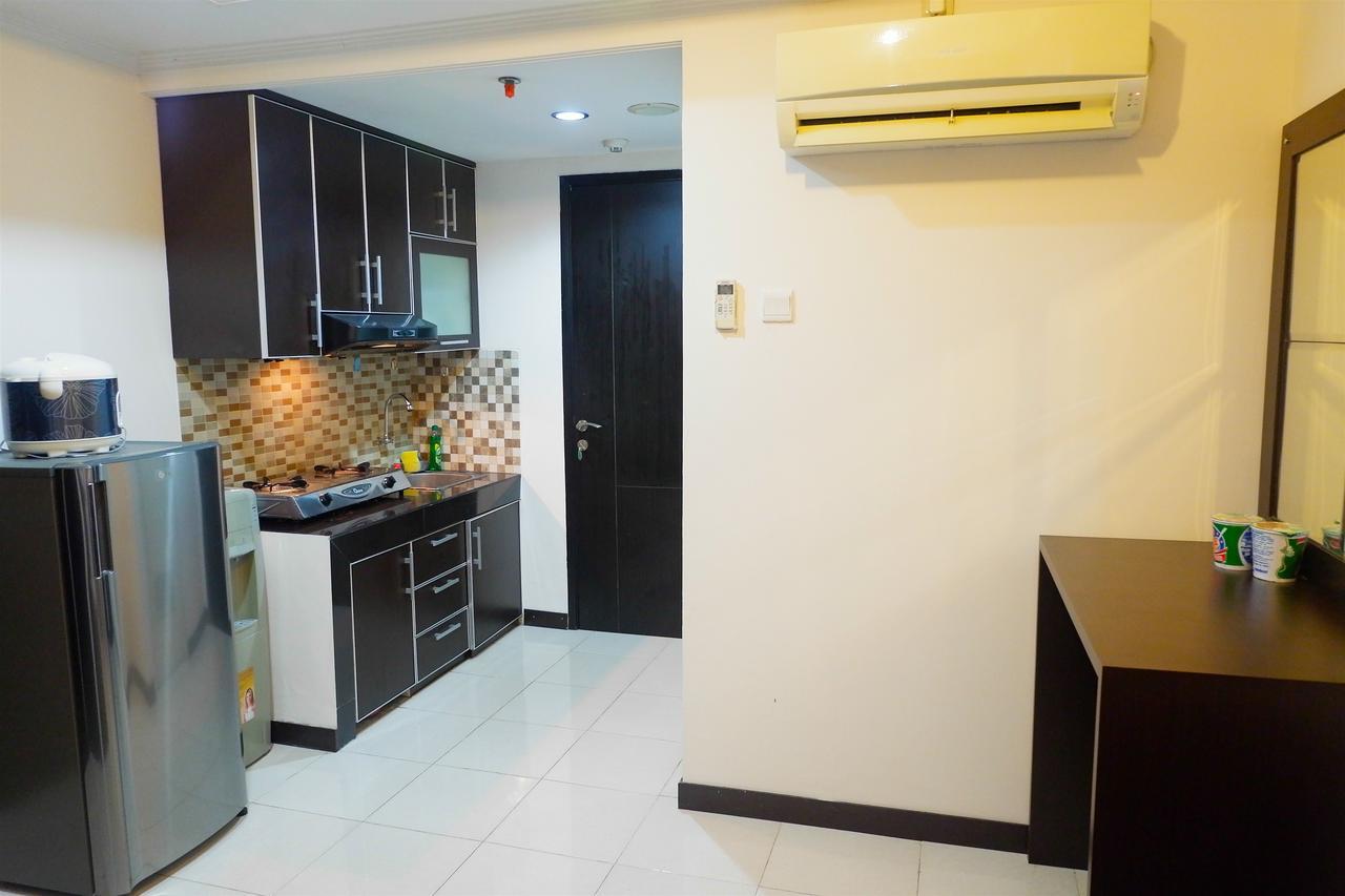 Apartment Spacious 2br Belmont Near Puri By Travelio Jakarta
